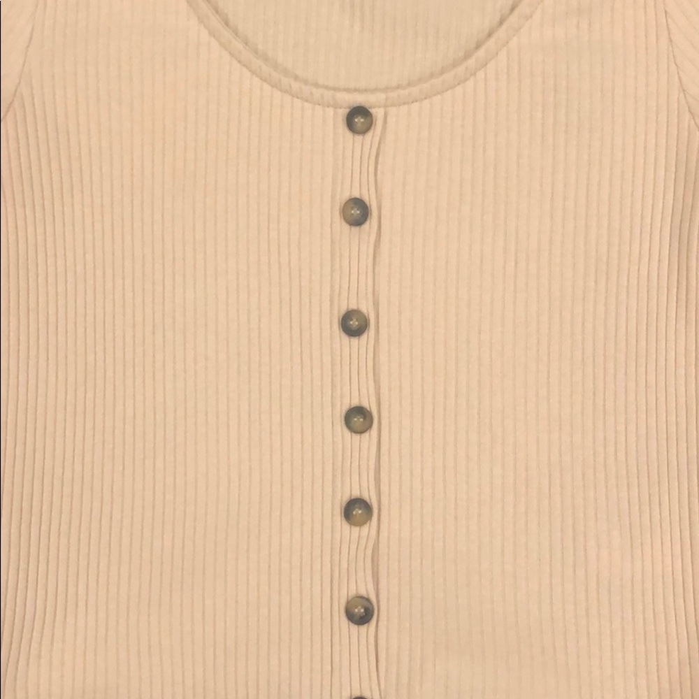 H&M Tan Button Down Ribbed Crop Top - Picture 7 of 7